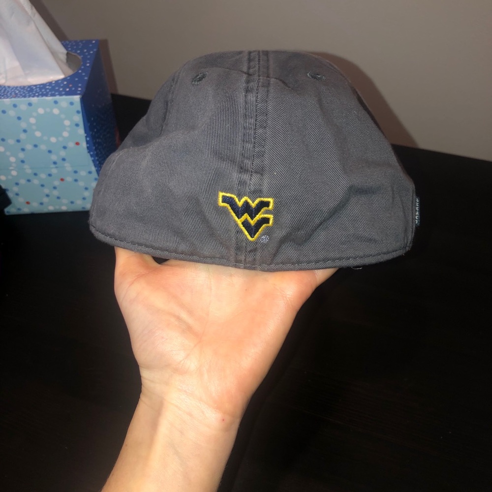 Hat - Picture 2 of 3
